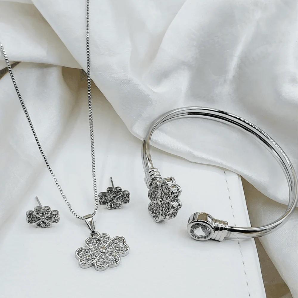 Pave Clover Design Locket Set