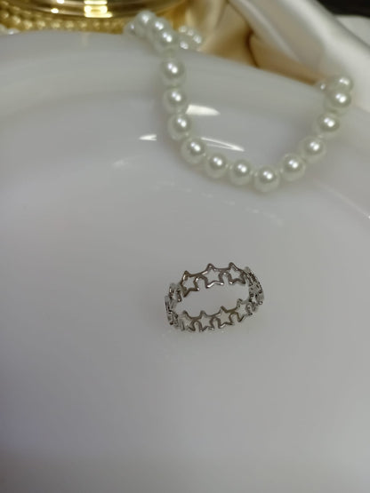 Star Design Ring