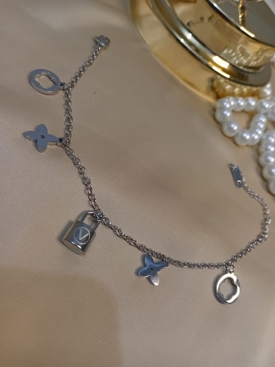 Silver Lock four leaf Anklet