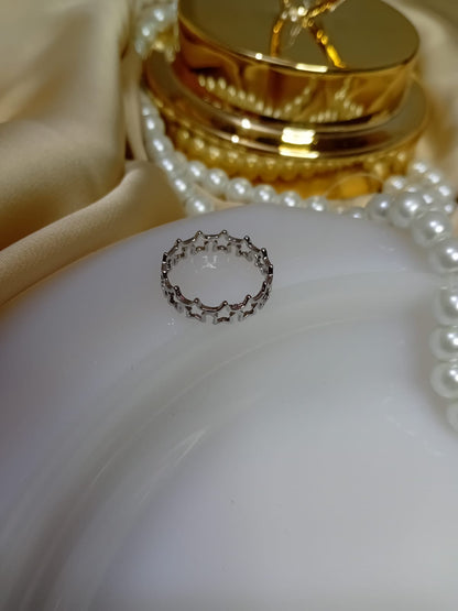 Star Design Ring