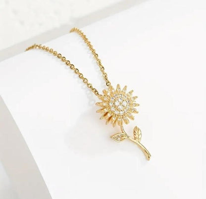 Beautiful Golden Sunflower Pendant