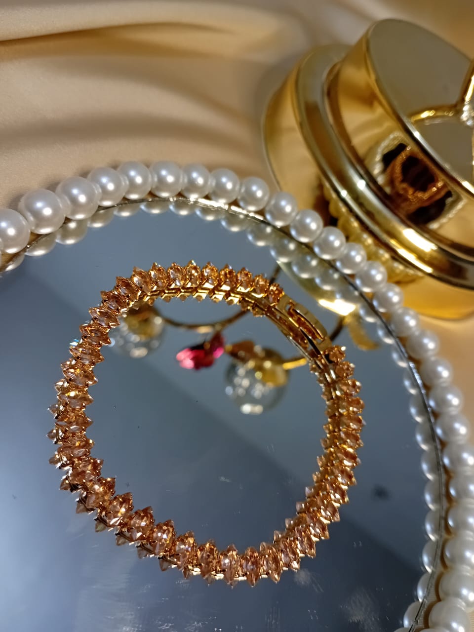 Precious Diamond Shape Bracelet