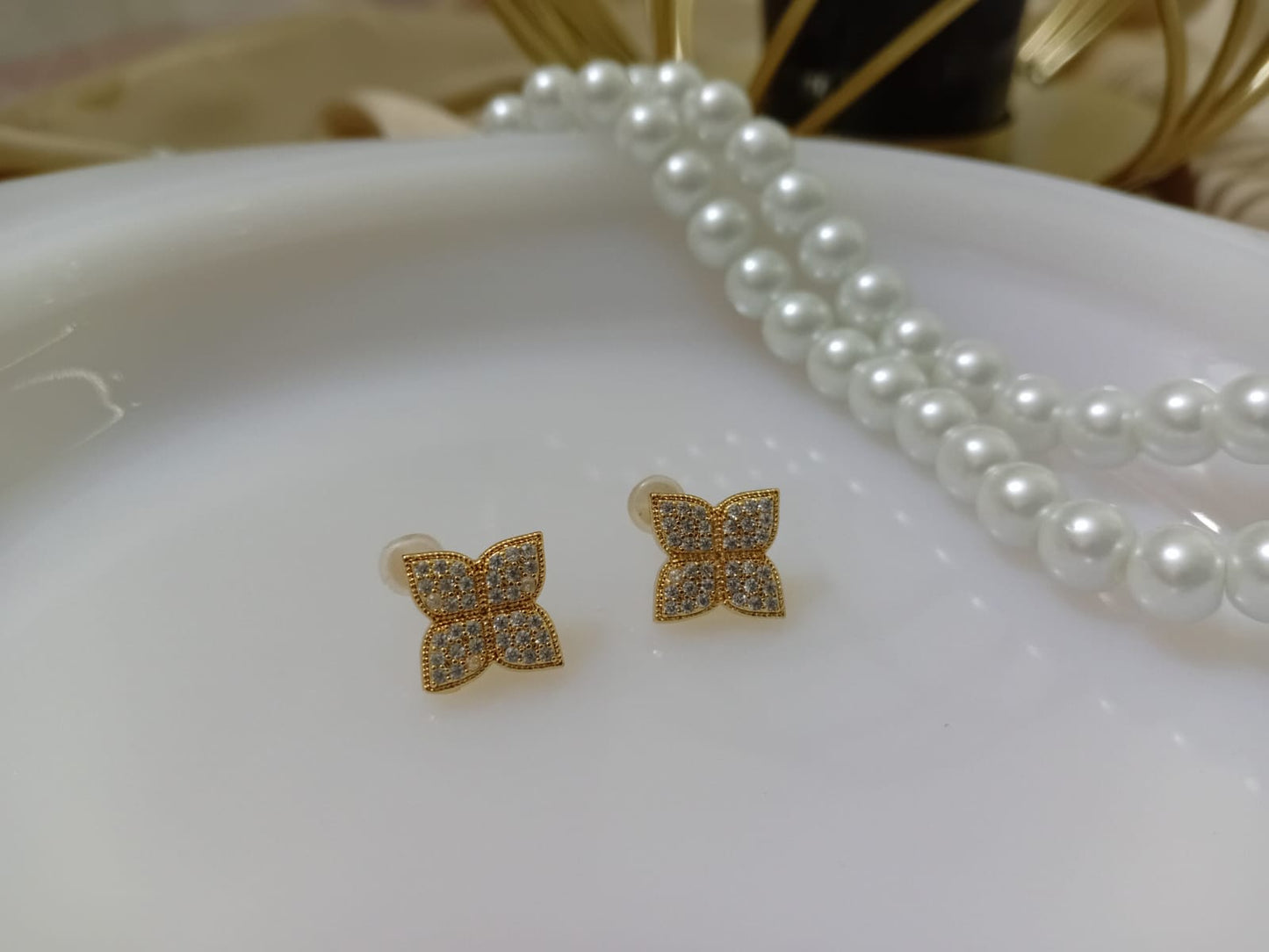 Four Leaf Golden Earings