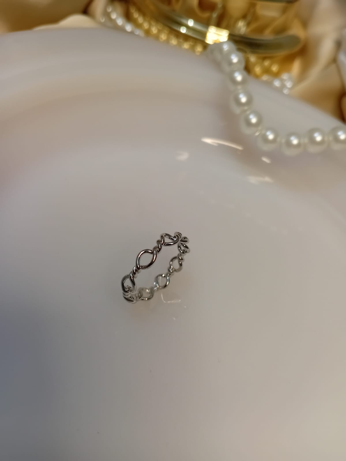 Simple Twisted Design Ring