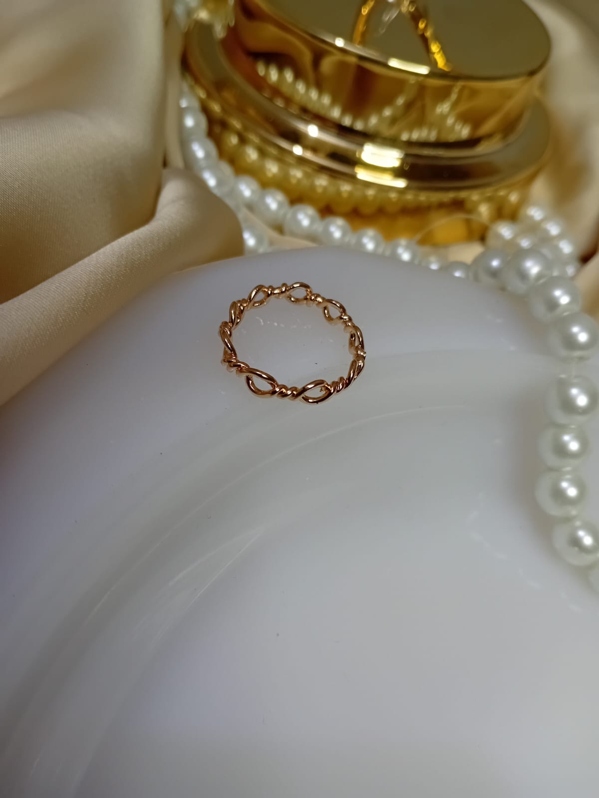 Simple Twisted Design Ring