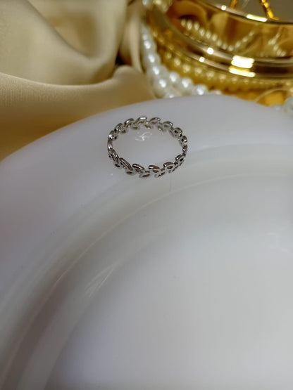 Silver Leaf Design Ring