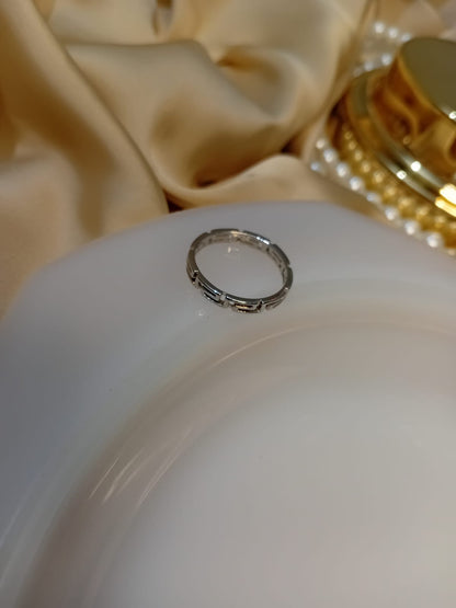 Simple Silver Design Ring