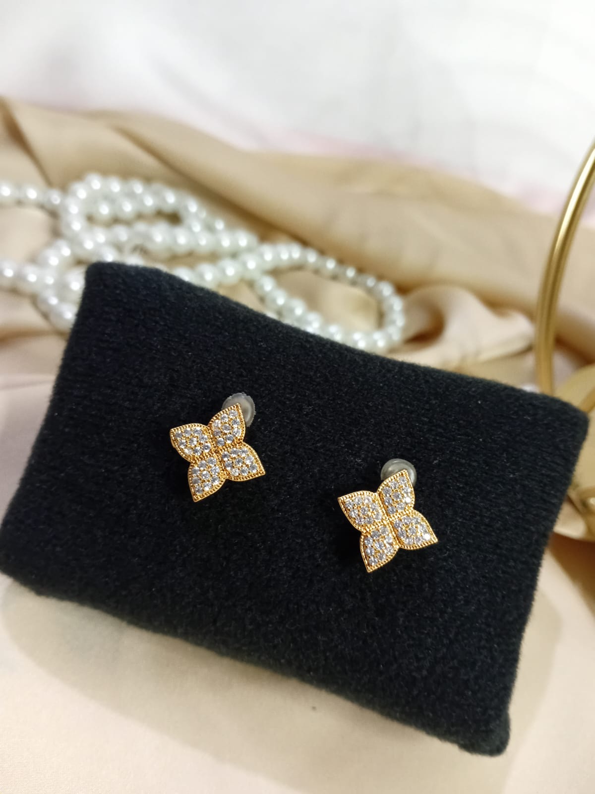 Four Leaf Golden Earings