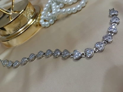 Heavy Heart Line Bracelet