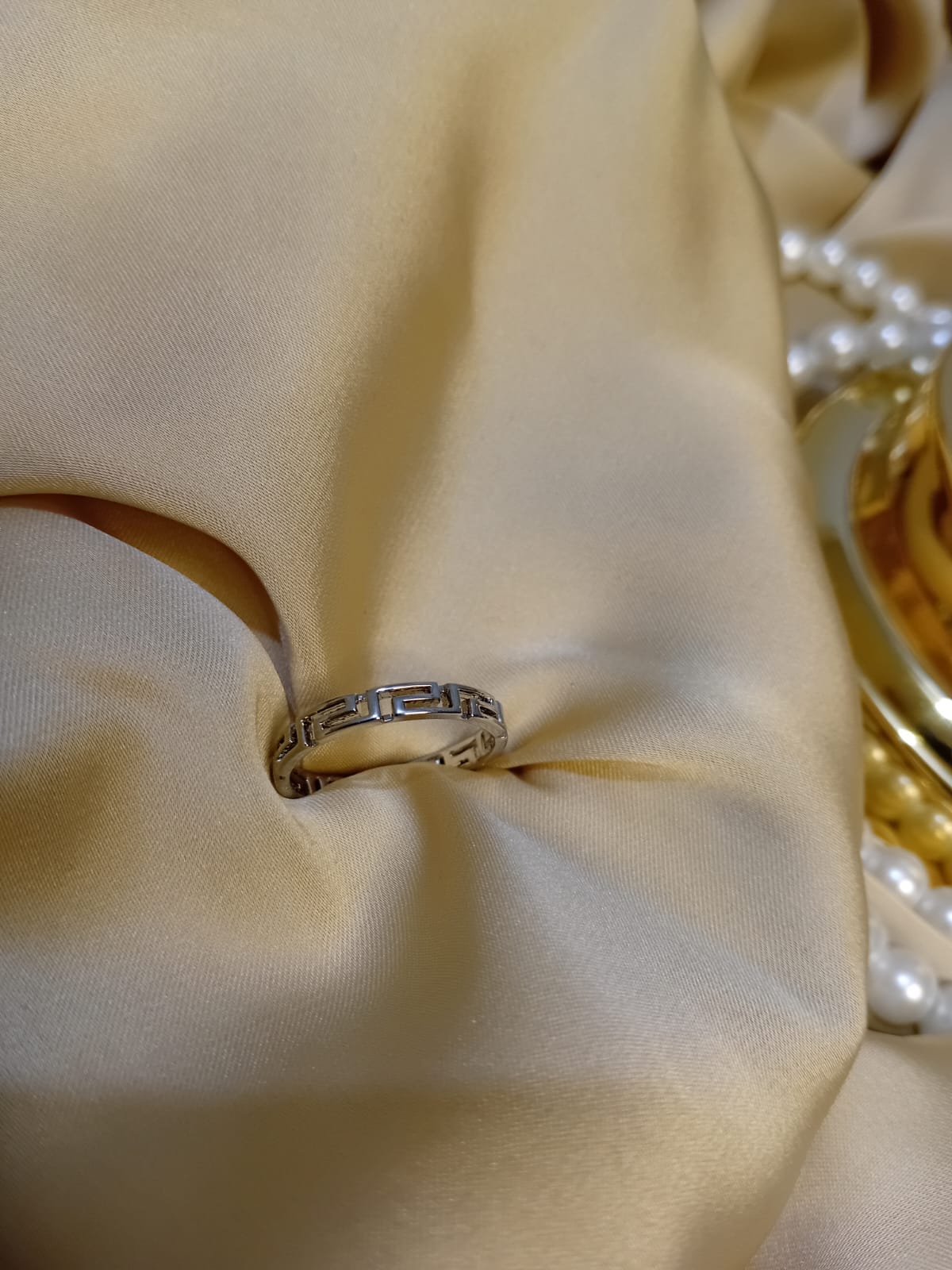 Simple Silver Design Ring