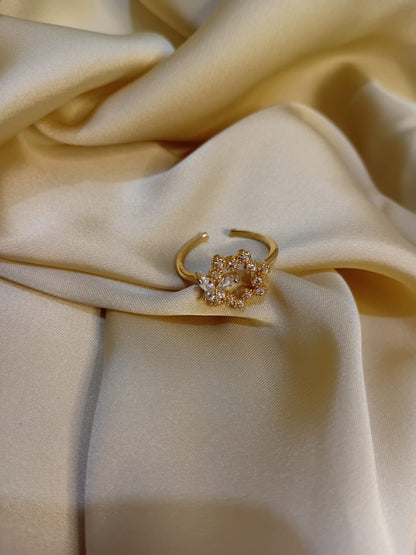 Minimal Cute Design Ring