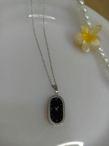 Simple Clock Design Pendant