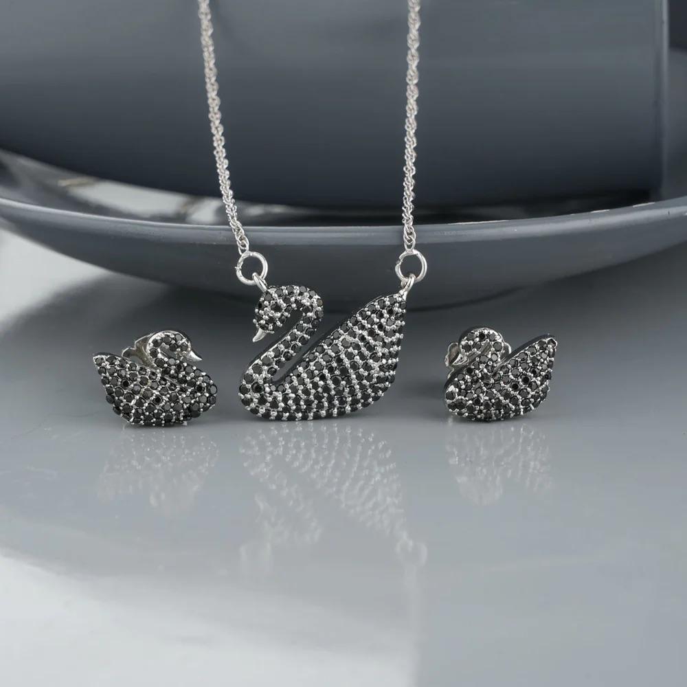 Silver Black Swan Pendant Set