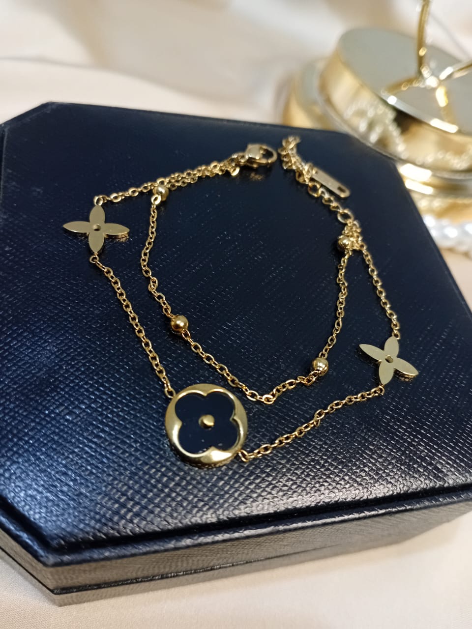 Golden Black Floral Bracelet