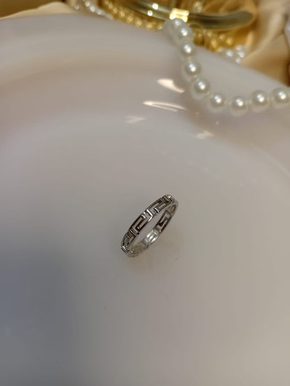 Simple Silver Design Ring