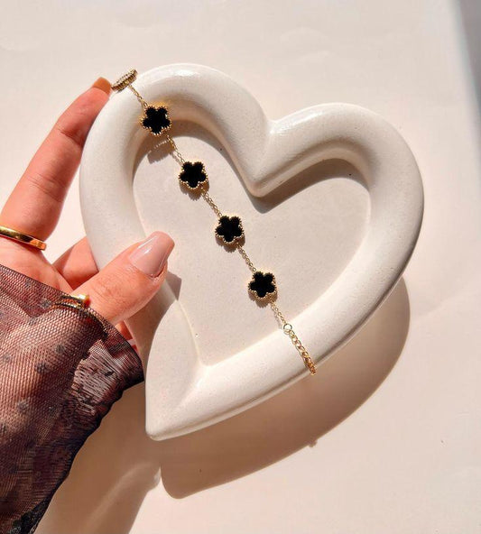 Golden Black Five Leaf Bracelet