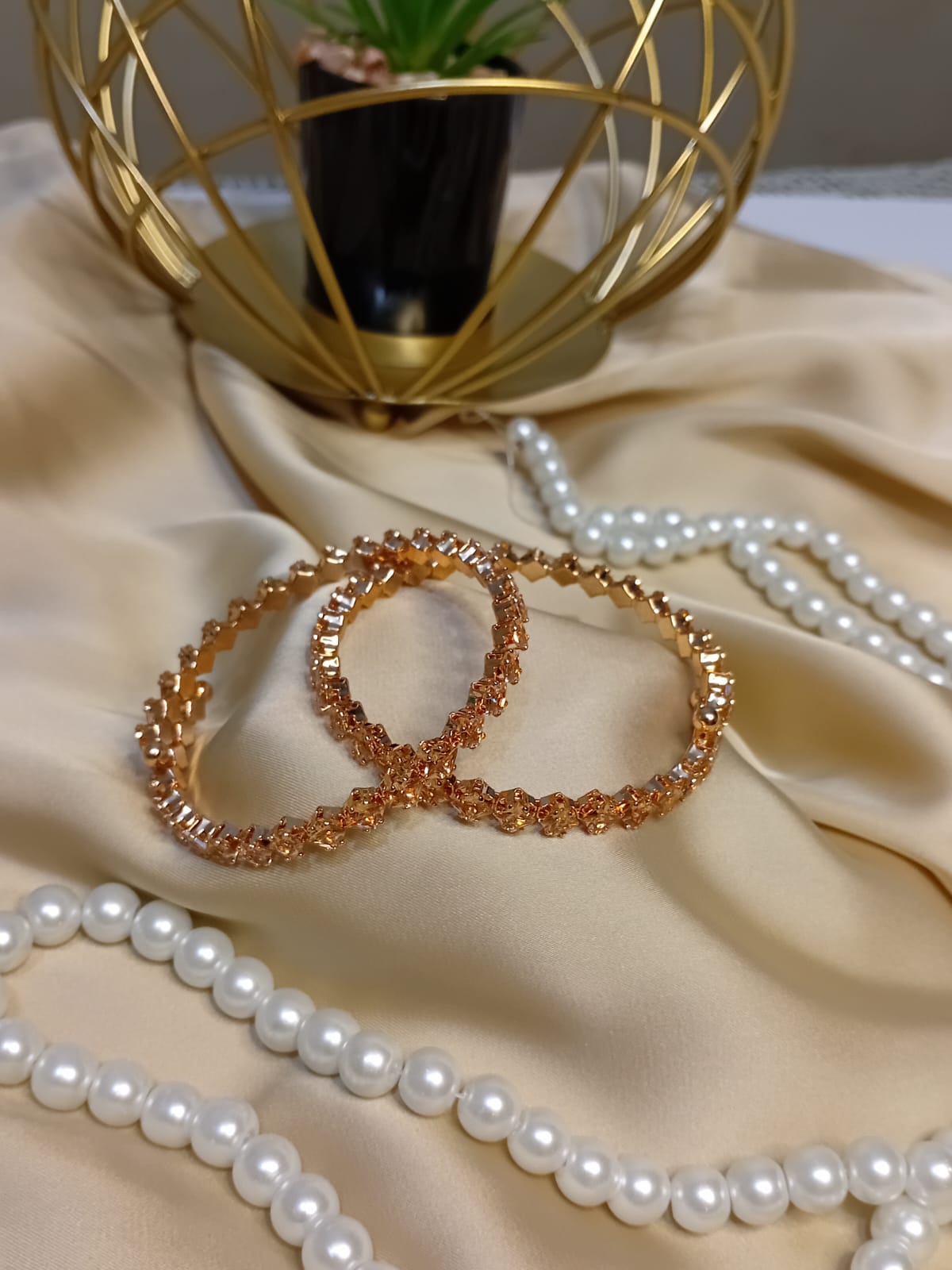 Elegant Crystal Stones Bangle in Pair